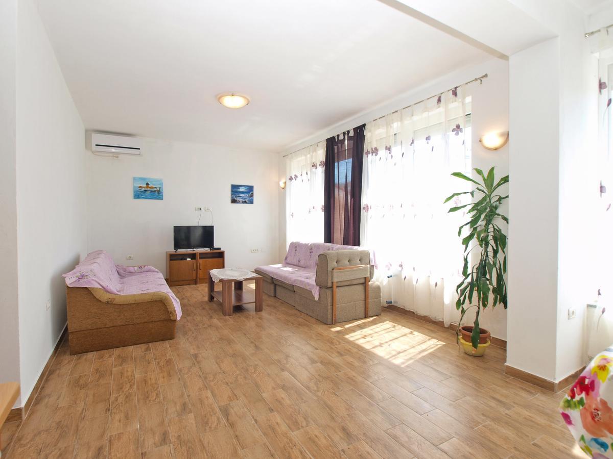Apartments Edin 1359 페로이 외부 사진