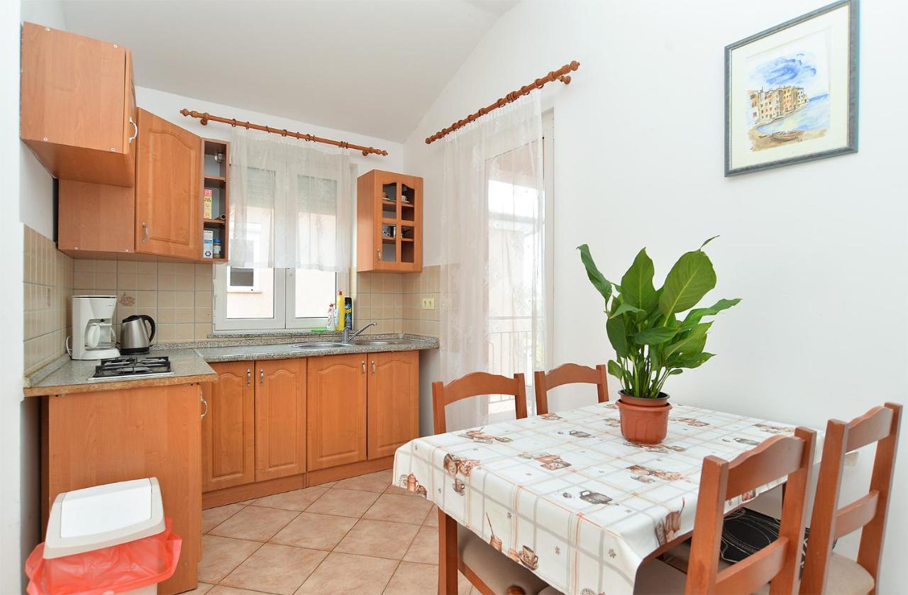 Apartments Edin 1359 페로이 외부 사진