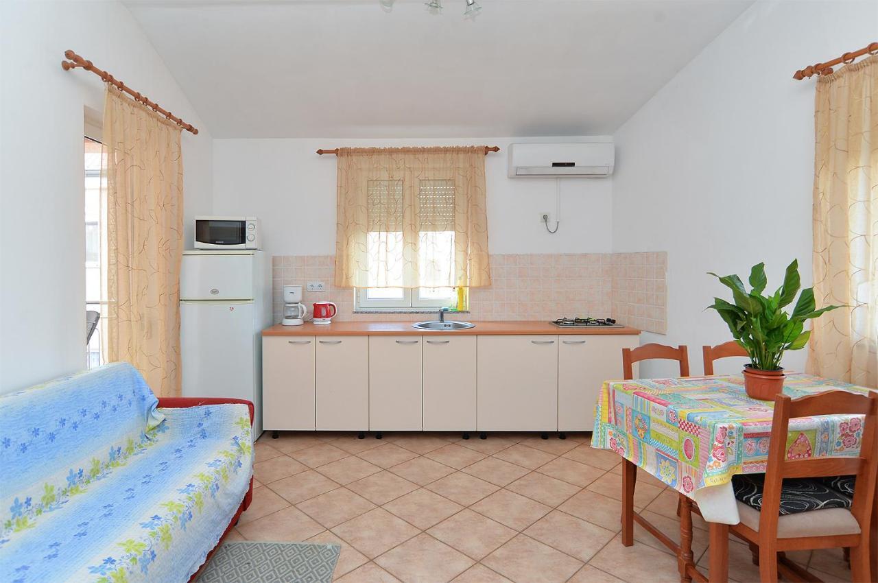 Apartments Edin 1359 페로이 외부 사진