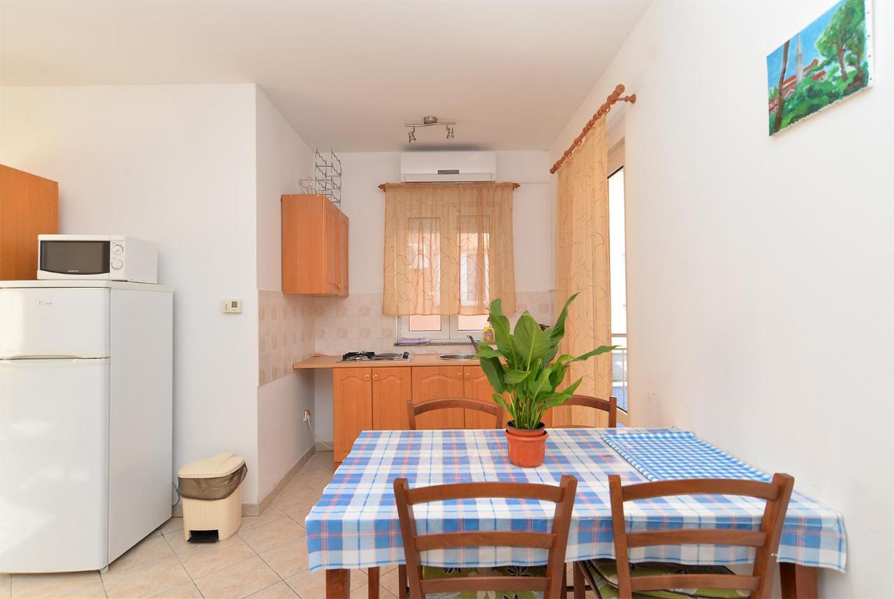 Apartments Edin 1359 페로이 외부 사진