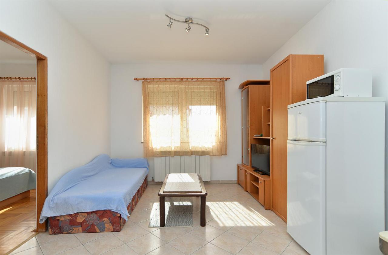 Apartments Edin 1359 페로이 외부 사진