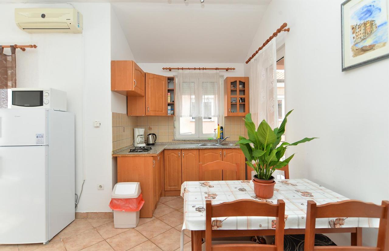 Apartments Edin 1359 페로이 외부 사진
