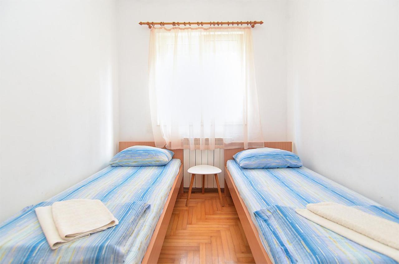 Apartments Edin 1359 페로이 외부 사진