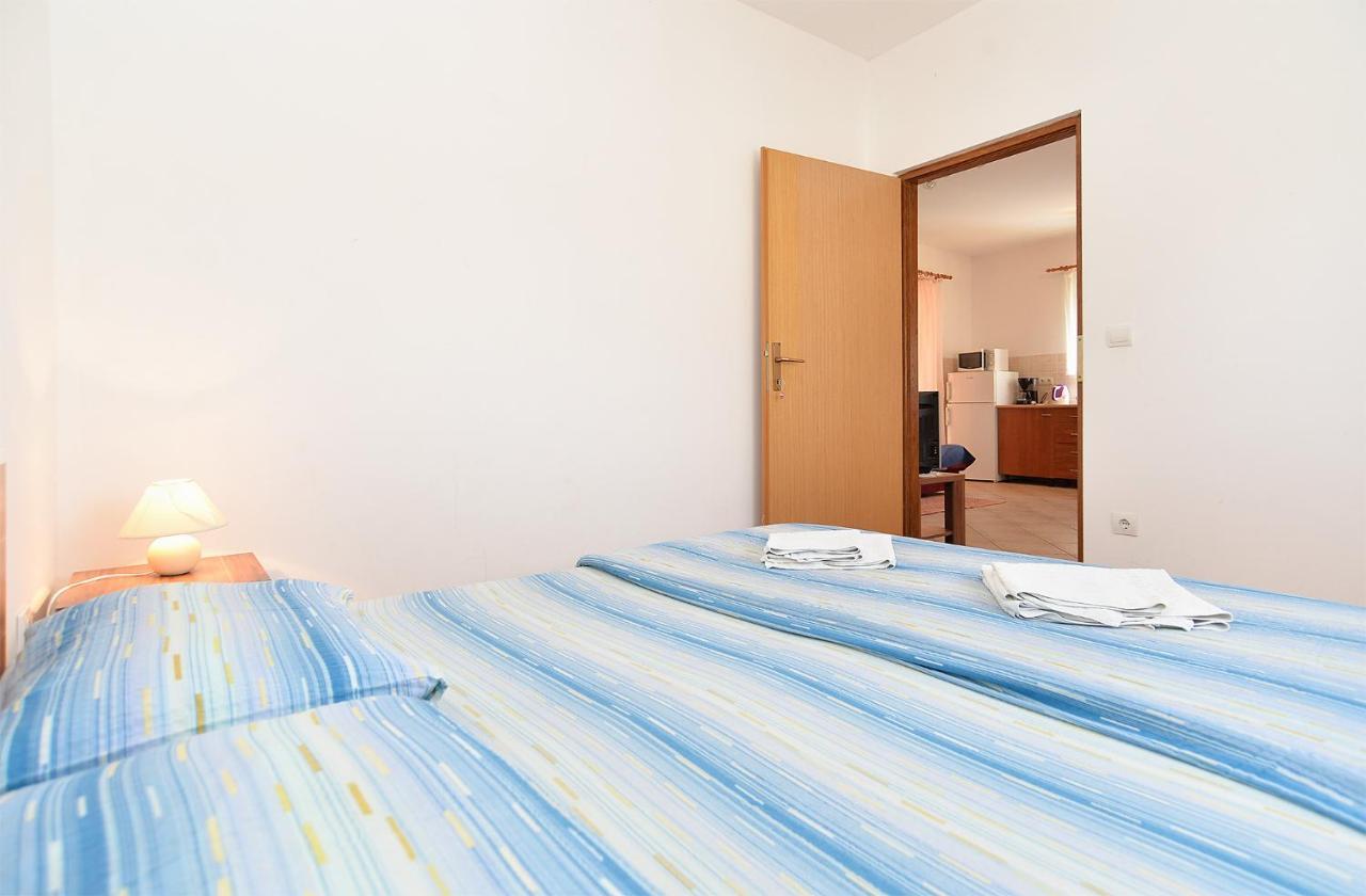 Apartments Edin 1359 페로이 외부 사진